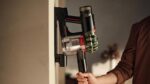 Dyson V8 Cyclone Cordless Vacuum Cleaner, 150 Air Watts, Up to 60 Min Run Time, Triggerless Operation, 7‑Cell Battery, Root Cyclone Separation, 50% More Dirt Removal